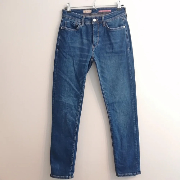 Anthropologie Pilcro Slim Boyfriend Fit Jeans Medium Blue Wash 27 - Picture 3 of 16